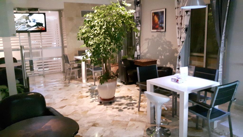 天天日报家具公寓酒店 吉达 外观 照片